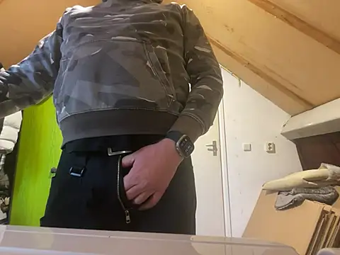 Lovetobenaked4u online show from 23, 1, 2025