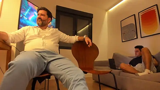 Maxi TheBigDaddy online show from 8, 12, 2024