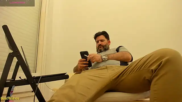 Maxi TheBigDaddy online show from 13, 1, 2025