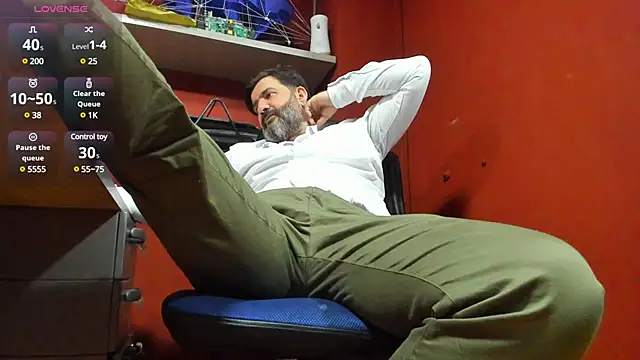 Maxi TheBigDaddy online show from 24, 2, 2025