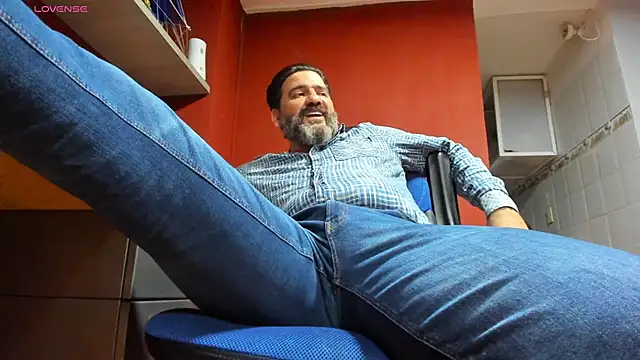 Maxi TheBigDaddy online show from 28, 2, 2025