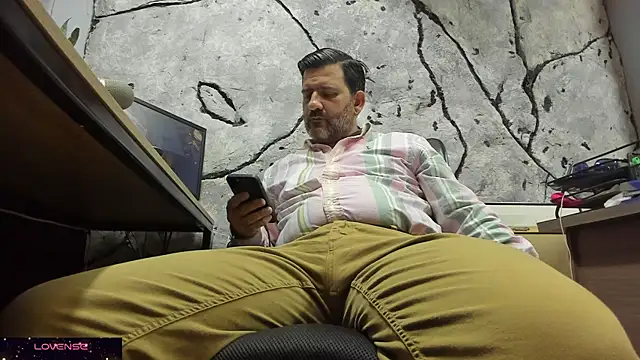 Maxi TheBigDaddy online show from 2, 10, 2025