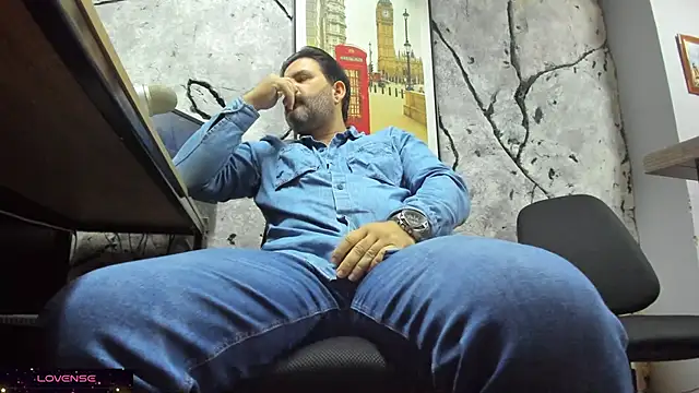 Maxi TheBigDaddy online show from 16, 12, 2025