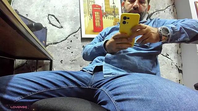 Maxi TheBigDaddy online show from 5, 2, 2026