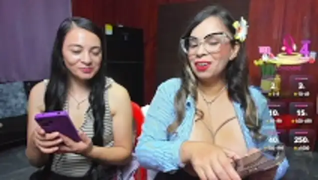 Snapshot of jademoomsm chatting on 17, 1, 2026 jademoomsm online show from 17, 1, 2026