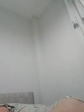 WildScorpio86 online show from 8, 4, 2026