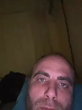 Snapshot of mustican422 chatting on 28, 1, 2025 mustican422 online show from 28, 1, 2025