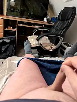 Mariomario0565 online show from 19, 11, 2025