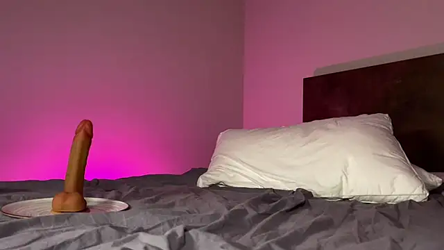 Pi-x-ie online show from 5, 4, 2026