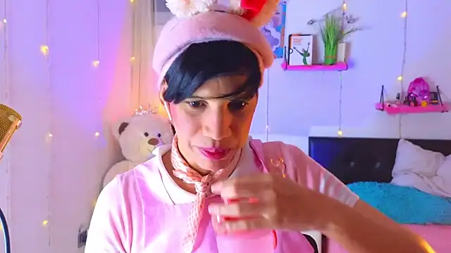 Ariel Femboy  online show from 24, 10, 2025