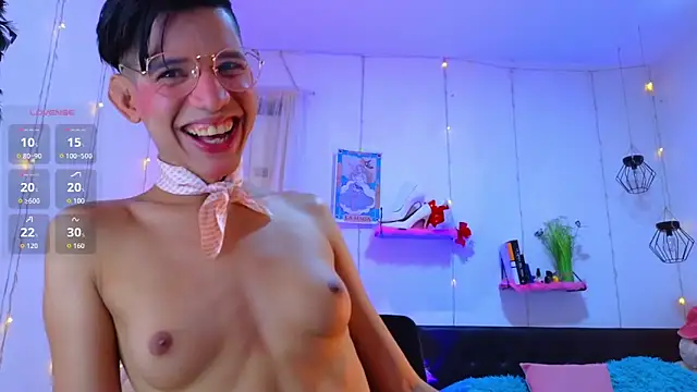 Ariel Femboy  online show from 2, 12, 2025