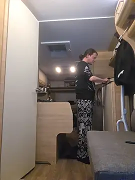 Ebinator666 online show from 8, 4, 2026