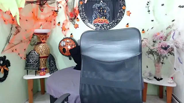 Sofia Franco  online show from 27, 10, 2025