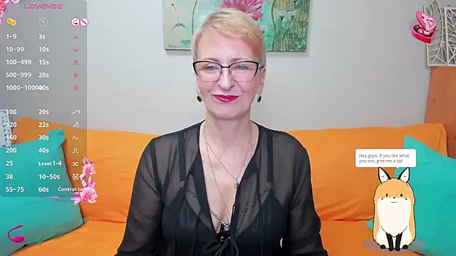 iamyourdream89 online show from 1, 2, 2025