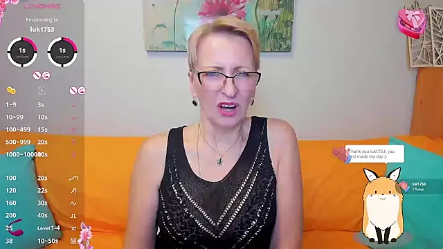 iamyourdream89 online show from 3, 2, 2025