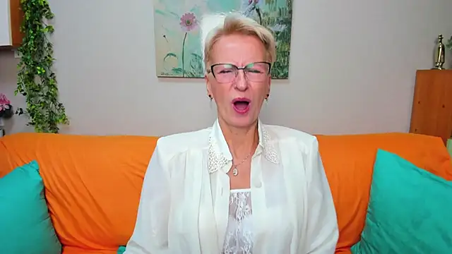 iamyourdream89 online show from 20, 9, 2025