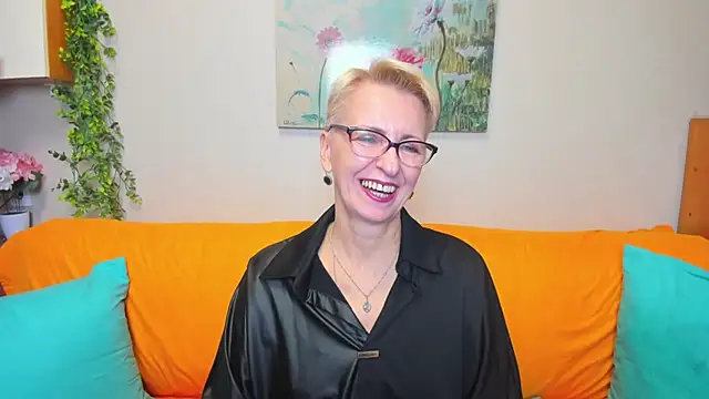 iamyourdream89 online show from 17, 11, 2025