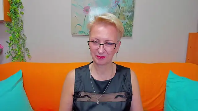 iamyourdream89 online show from 14, 3, 2026