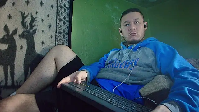 sweet cock28 online show from 15, 2, 2026