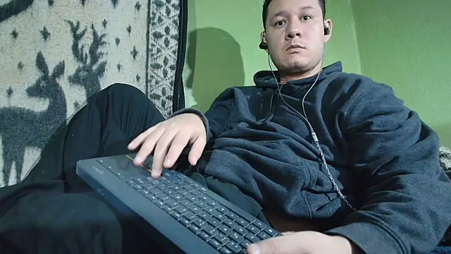 sweet cock28 online show from 27, 5, 2026