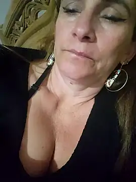 Snapshot of SeductionSilera chatting on 13, 3, 2025 SeductionSilera online show from 13, 3, 2025