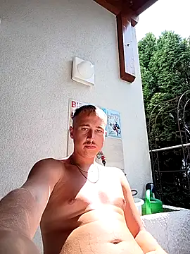 Snapshot of capoloveu chatting on 25, 7, 2026 capoloveu online show from 25, 7, 2026