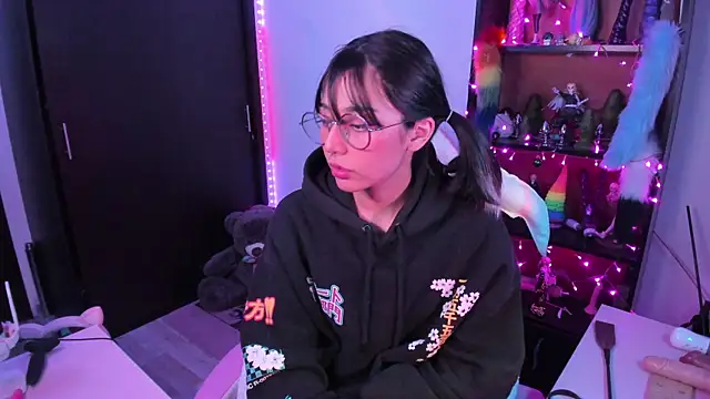 amber yull online show from 31, 1, 2025