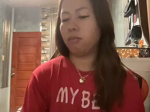 Snapshot of UrLove_Marga chatting on 17, 7, 2026 UrLove Marga online show from 17, 7, 2026
