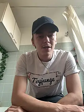 Toyjungee online show from 16, 1, 2025