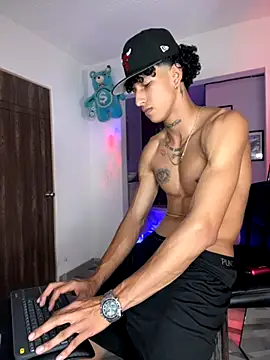 Snapshot of mike_casseano chatting on 29, 9, 2025 mike casseano online show from 29, 9, 2025