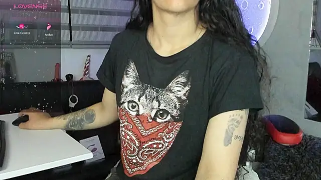 natasha logan  online show from 3, 3, 2026