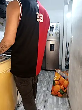 catire2323 online show from 15, 4, 2026