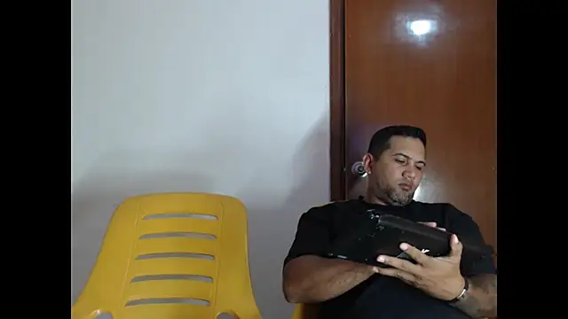 Snapshot of lover_1994 chatting on 14, 7, 2026 lover 1994 online show from 14, 7, 2026