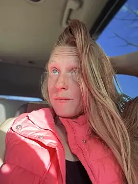 GoldenFlameGoddess online show from 6, 4, 2026