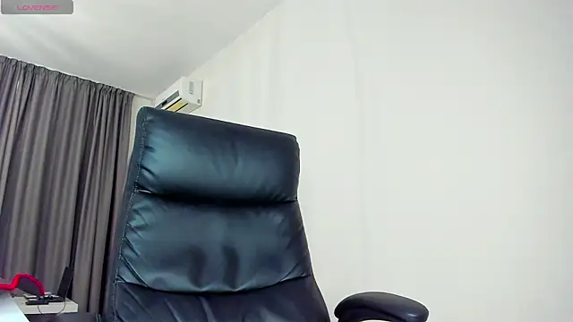 Snapshot of Findom_guy chatting on 28, 3, 2026 Findom guy online show from 28, 3, 2026