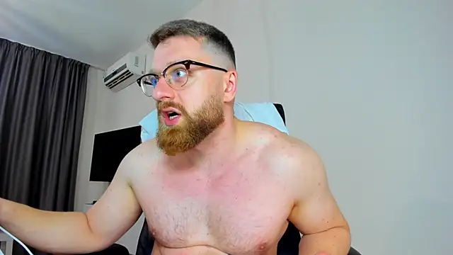 Snapshot of Findom_guy chatting on 12, 4, 2026 Findom guy online show from 12, 4, 2026