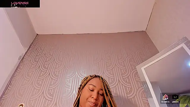 Snapshot of AmmyNoirr chatting on 9, 3, 2025 AmmyNoirr online show from 9, 3, 2025
