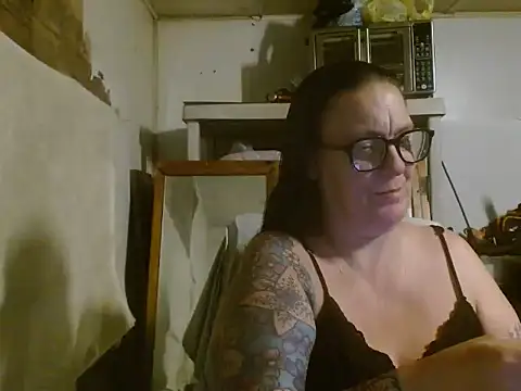 SimoneMoore online show from 24, 3, 2026