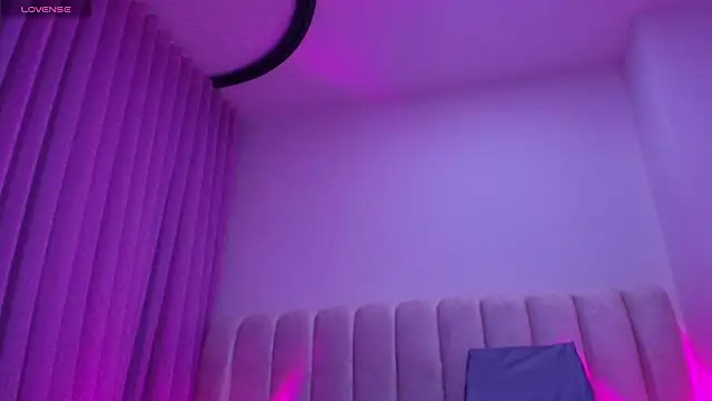  sex mia online show from 4, 2, 2026