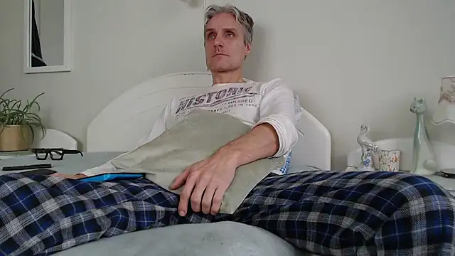 StrongBill online show from 26, 12, 2024