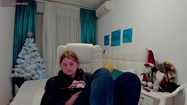 Kathlyn  Heath online show from 11, 1, 2025