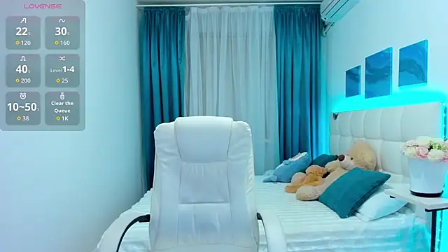 Kathlyn  Heath online show from 8, 10, 2025