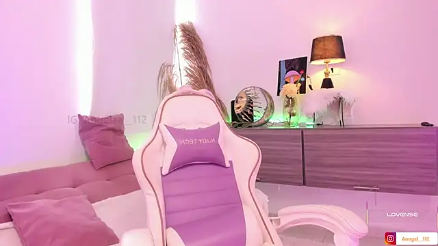 Anngel 1 online show from 11, 2, 2026