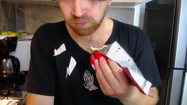 michacosio online show from 28, 10, 2025