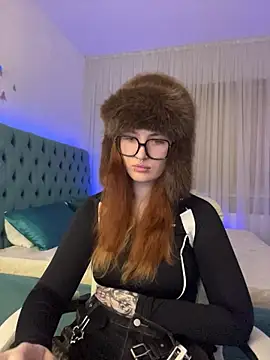  Chlo  e online show from 26, 10, 2025