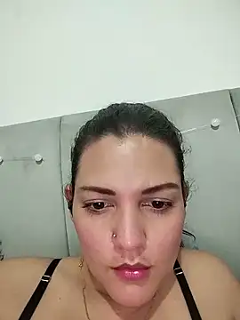 Mia Hampton online show from 22, 5, 2026