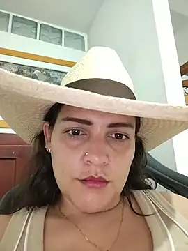 Mia Hampton online show from 31, 5, 2026