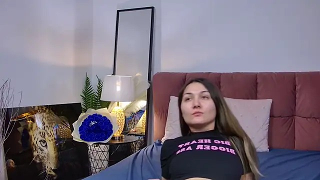 NicolLopeze online show from 7, 3, 2025