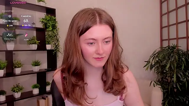 Snapshot of KateCuddle chatting on 31, 7, 2026 KateCuddle online show from 31, 7, 2026