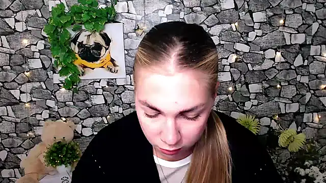 Sport Tall Doll online show from 7, 10, 2025